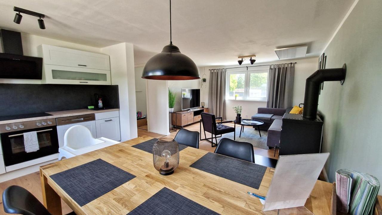 Ferienhaus Seeoase - 70Qm - Kamin -Terrassen - Parkplatz - Badestelle Fusslaeufig ヨーアヒムスタール エクステリア 写真