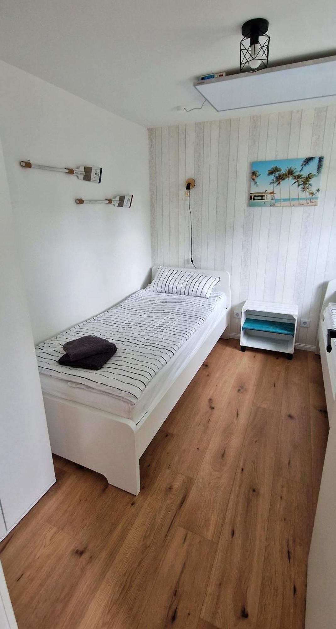 Ferienhaus Seeoase - 70Qm - Kamin -Terrassen - Parkplatz - Badestelle Fusslaeufig ヨーアヒムスタール エクステリア 写真